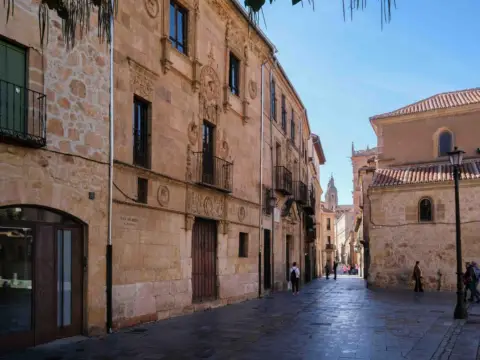Edificio en calle de los Bordadores, 6